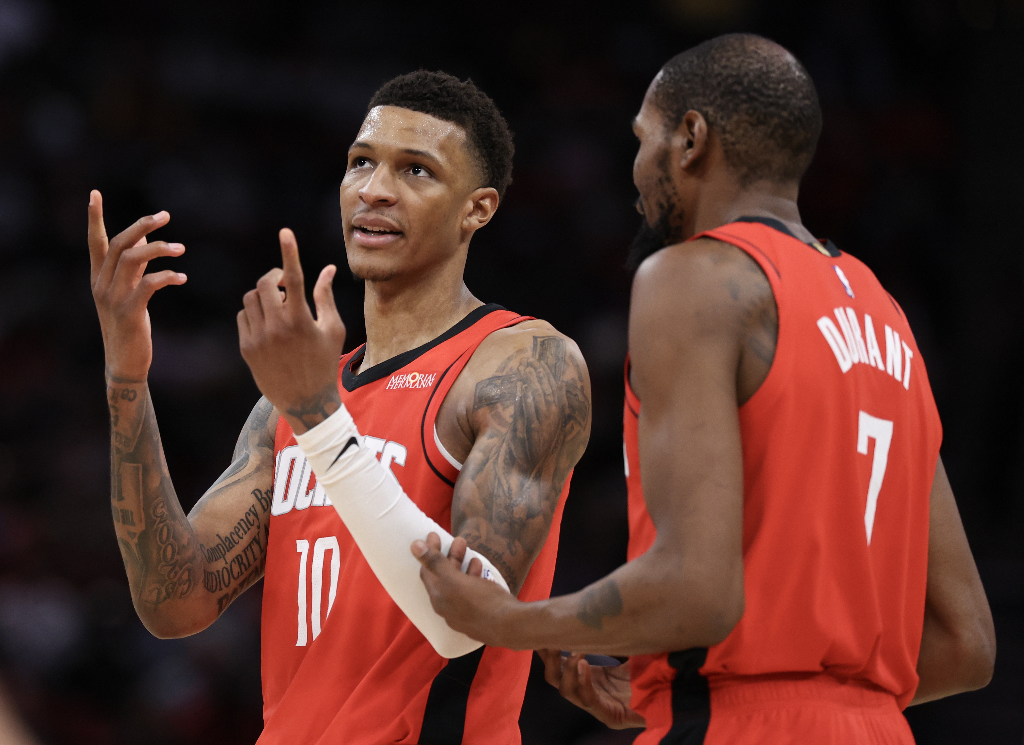 vip 注册地址-小贾三分10中1！夹KD无限放空小贾 空间差&amp;无发牌手导致逻辑闭环