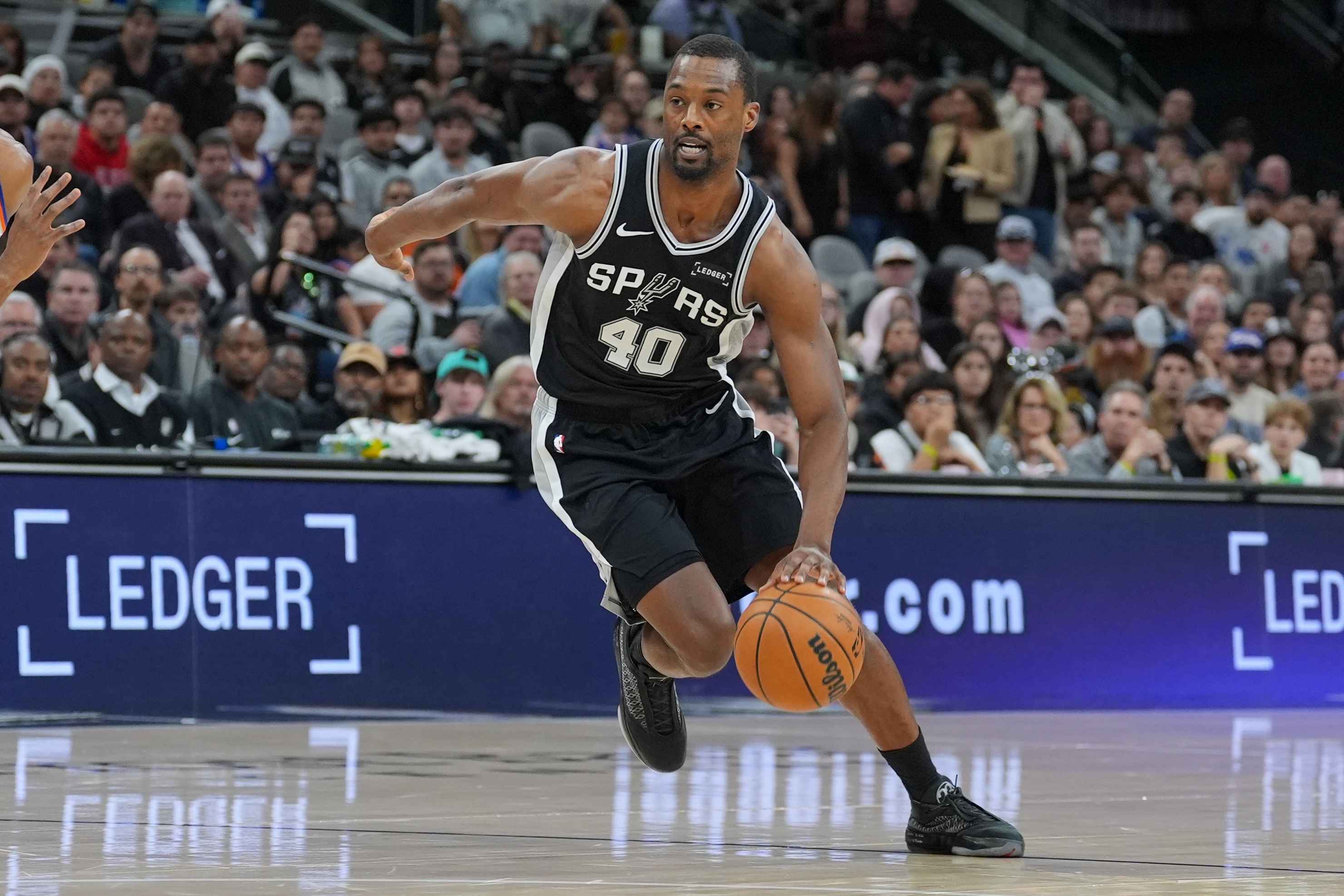 交易截止日无操作!巴恩斯:这说明球队认可现有阵容的实力